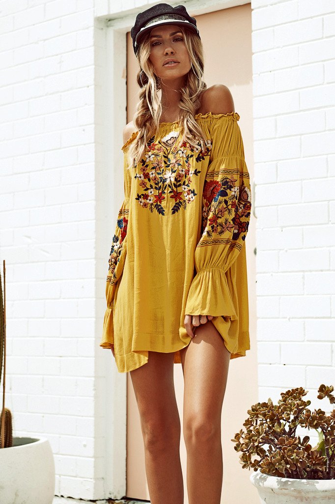 Wildrosen-Kleid