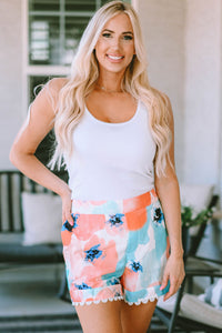 Les Couleurs of Summer Scallop Trim Shorts with Pockets