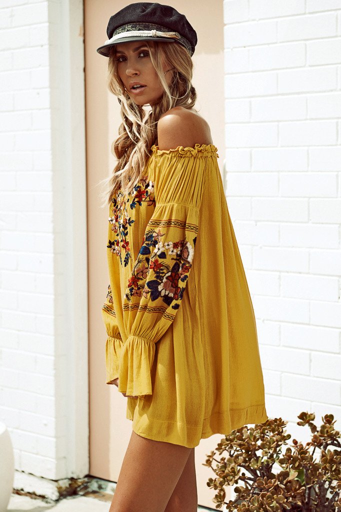 Wildrosen-Kleid