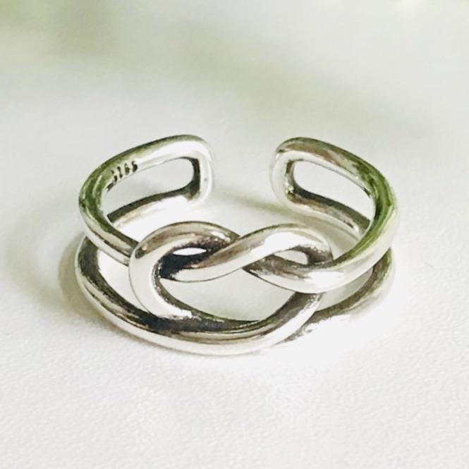 MAGDALIN & MARGARIE Sterling Silver 925 Heart Ring